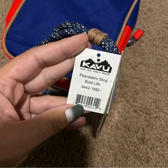New Kavu Pescadero mini sling style crossbody bag in Boat life Unisex - Picture 7 of 8